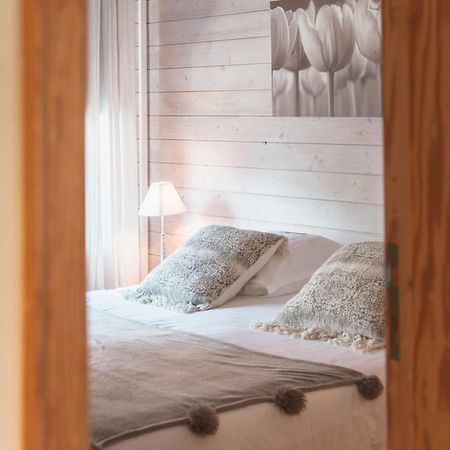 Jeanne Bed & Breakfast นิวว์ปอร์ท ภายนอก รูปภาพ