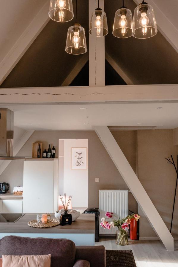 Jeanne Bed & Breakfast นิวว์ปอร์ท ภายนอก รูปภาพ