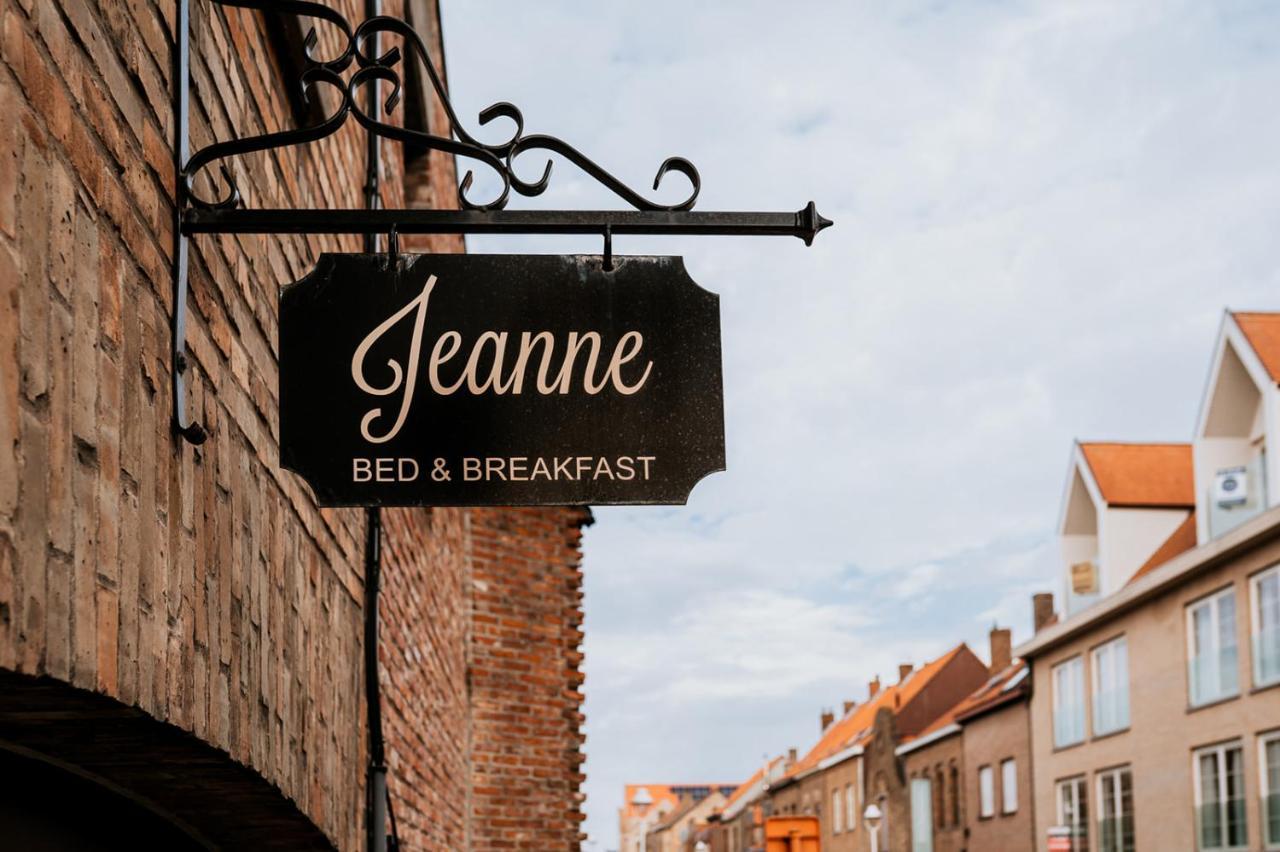 Jeanne Bed & Breakfast นิวว์ปอร์ท ภายนอก รูปภาพ